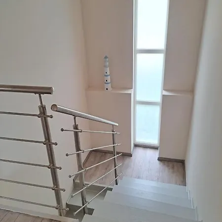 Corner Vendeghaz -